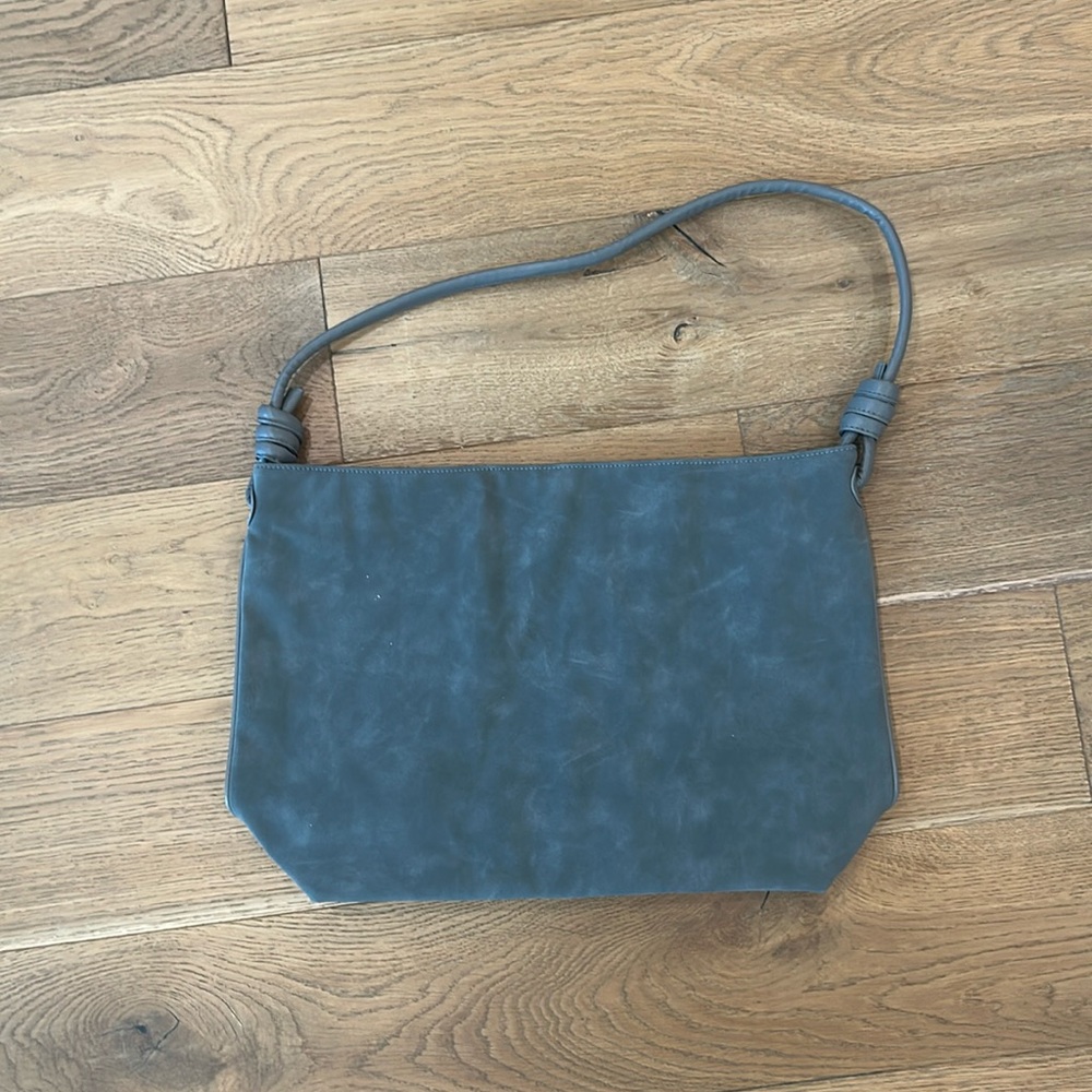 8 other stories faux suede tote